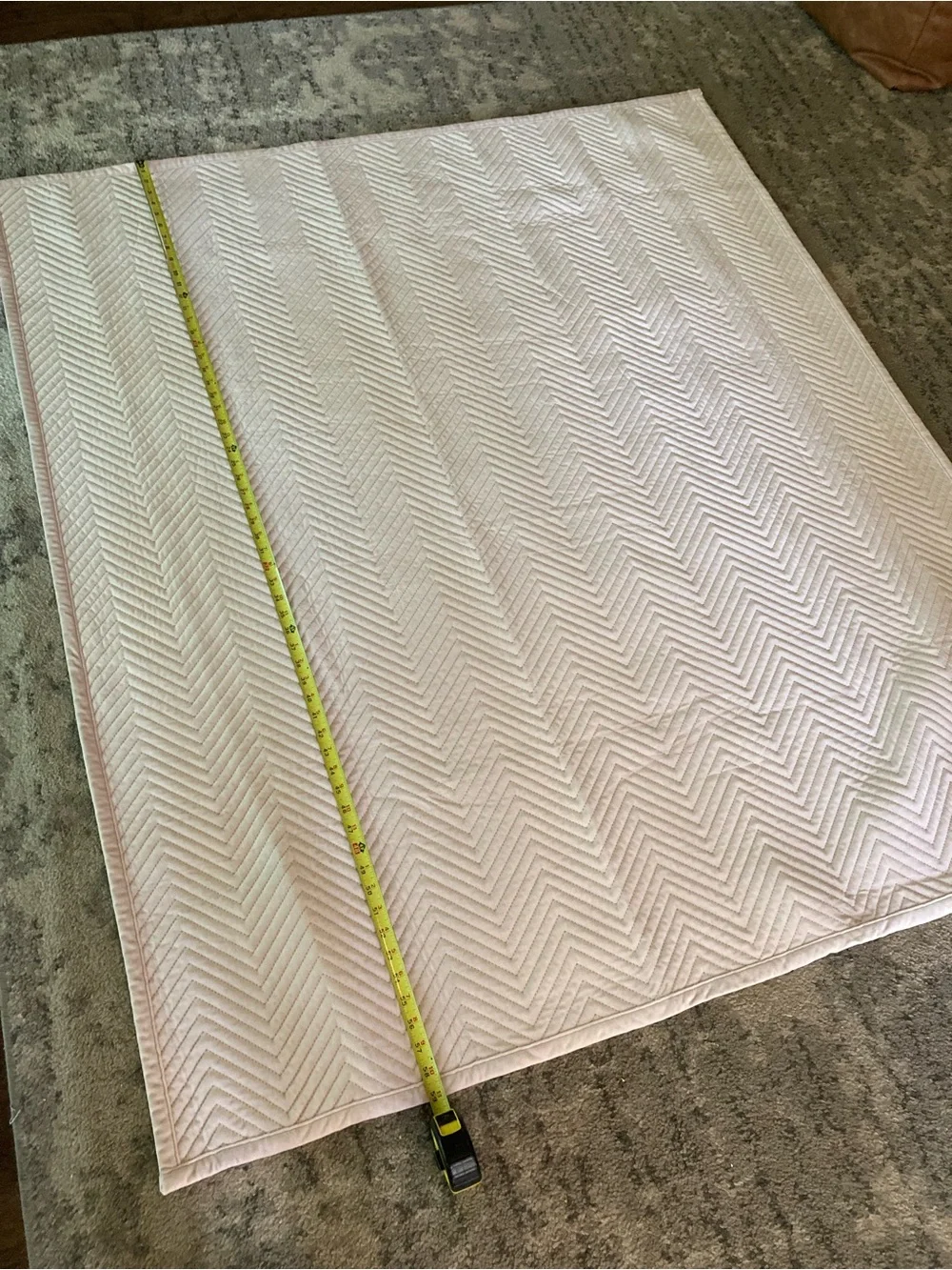 Pottery Barn Teen Dorm Luxe Velvet Throw - Light Pink - 50